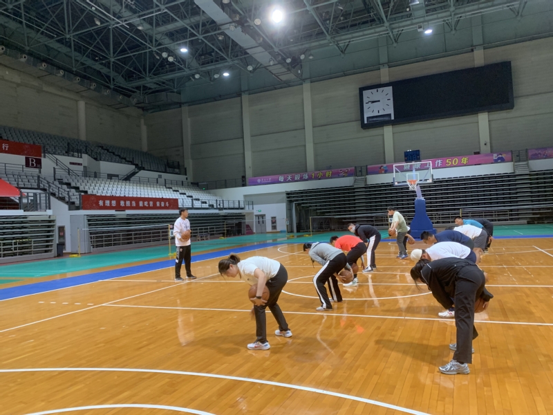 加斯佩里尼：我们必须专注到比赛最后一刻，而不是急着去洗澡