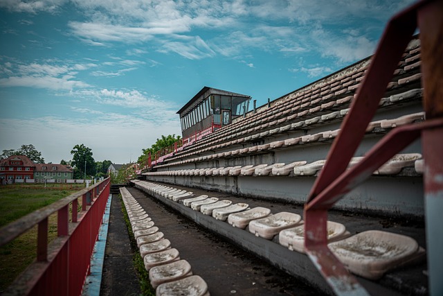 成的坚固防 成的坚固防